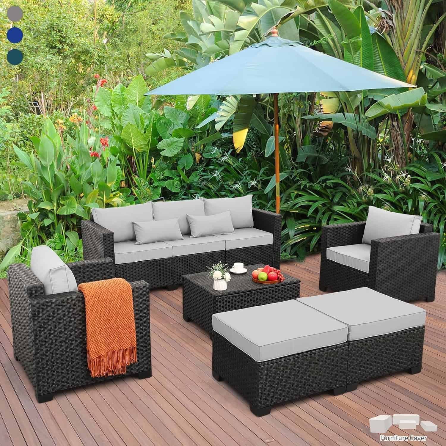 Outdoor patio wicker furniture set